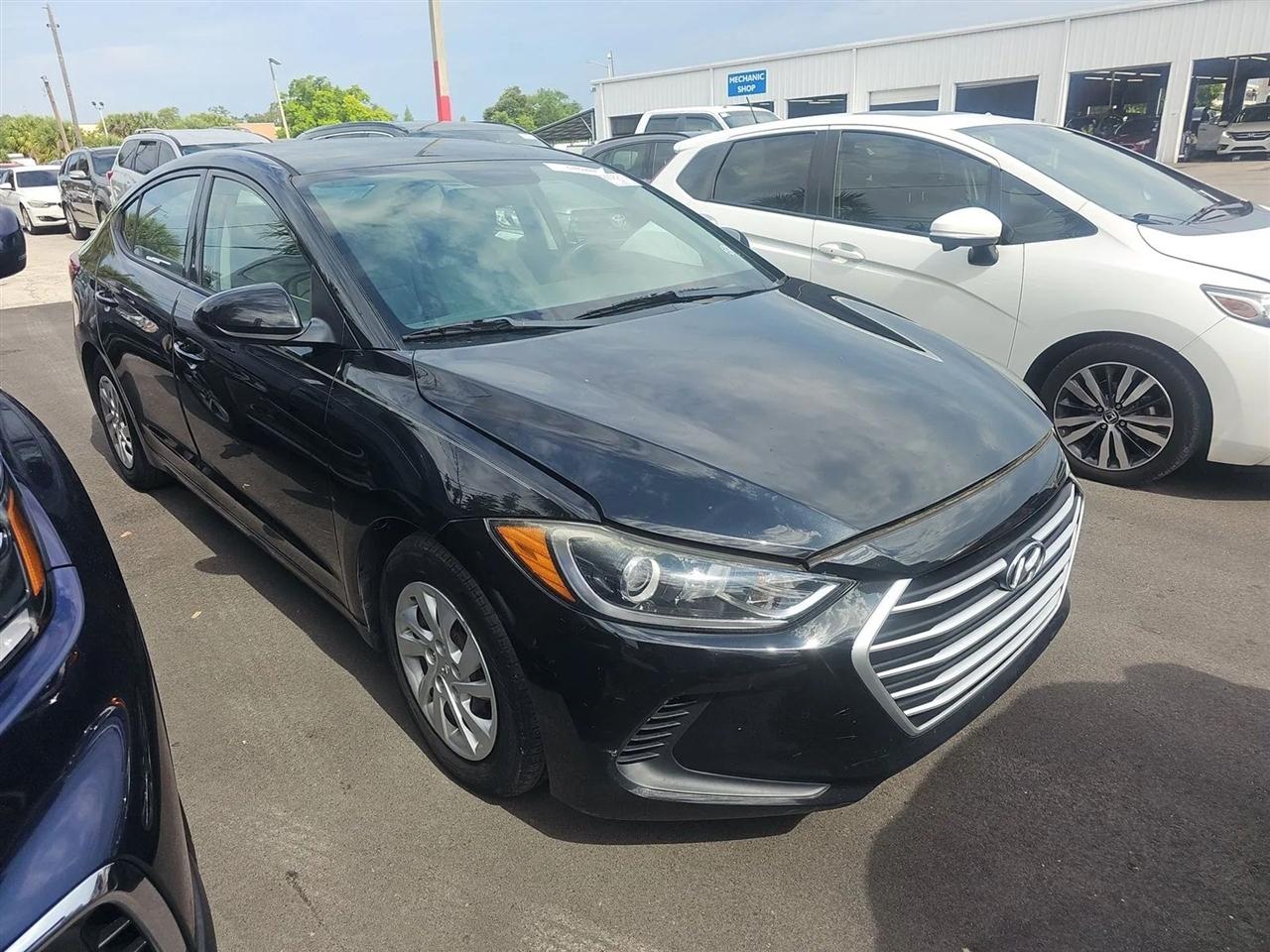 Hyundai Elantra SE 2.0L Auto (Alabama) 2017