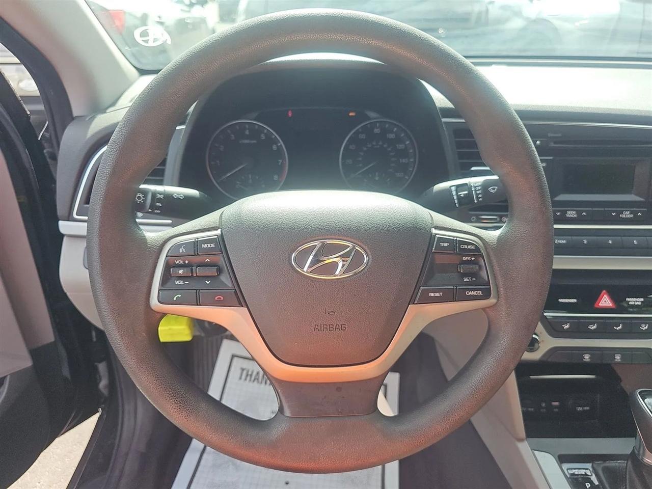 Hyundai Elantra SE 2.0L Auto (Alabama) 2017