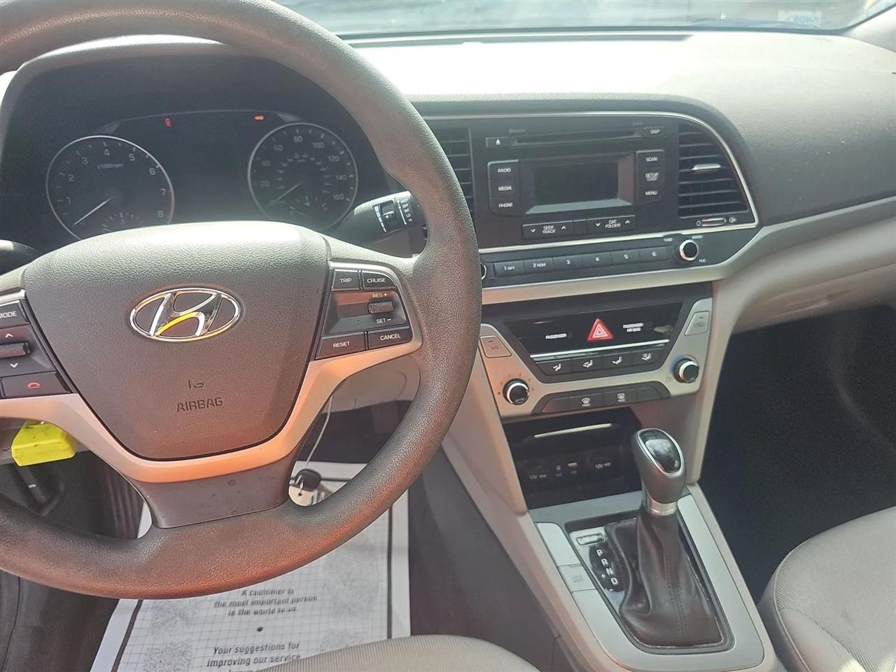 Hyundai Elantra SE 2.0L Auto (Alabama) 2017