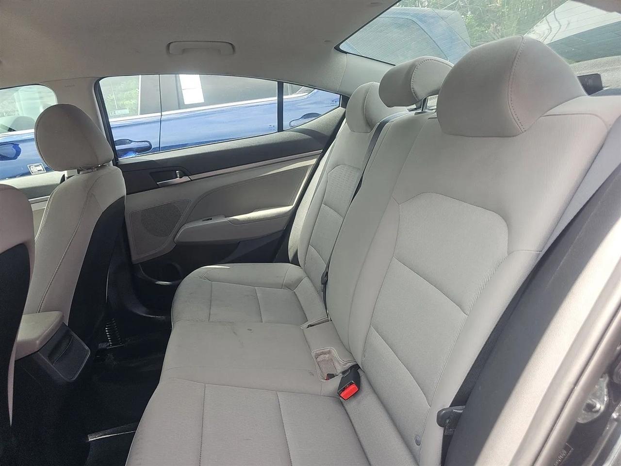 Hyundai Elantra SE 2.0L Auto (Alabama) 2017