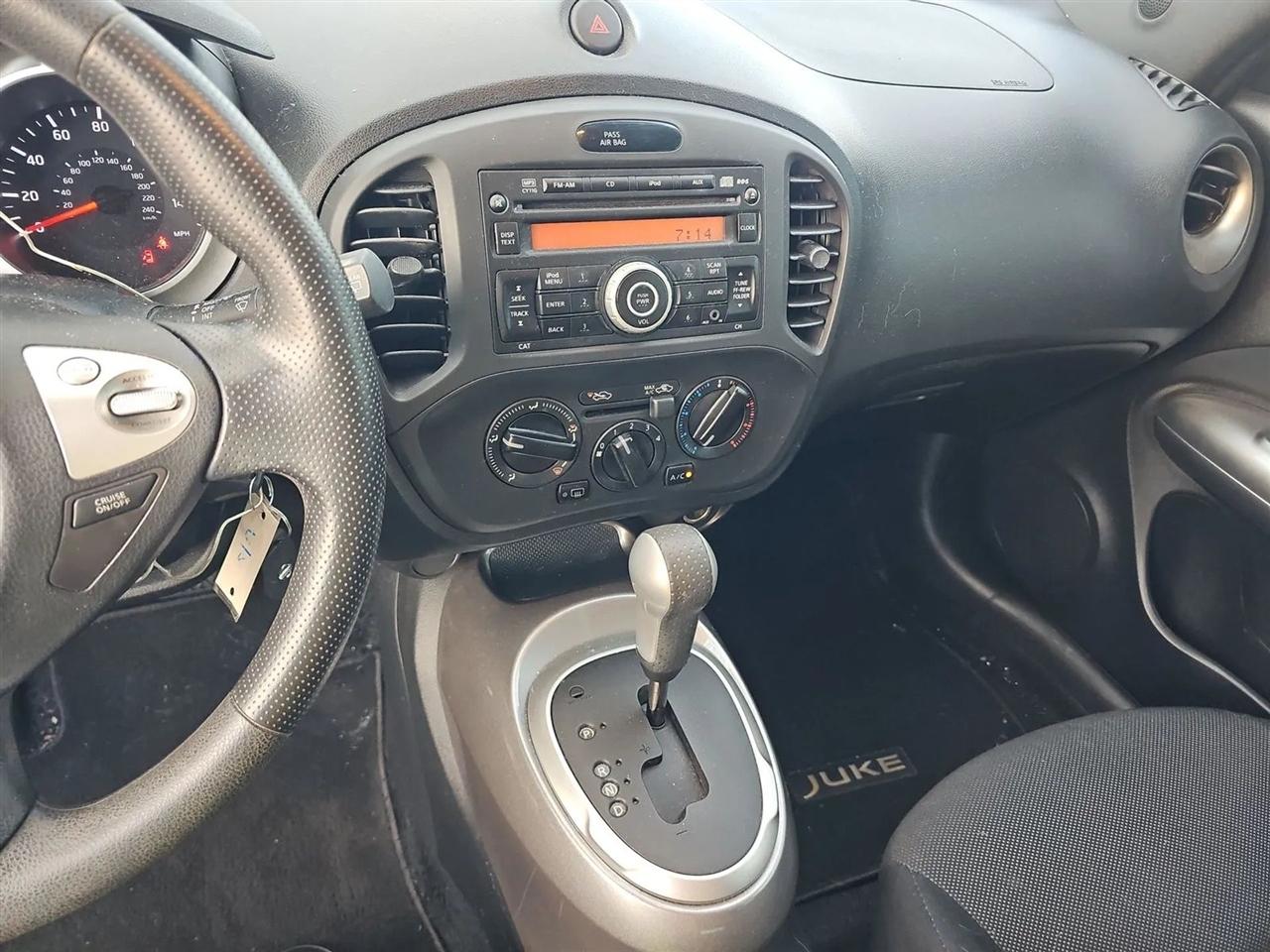 Nissan Juke 5dr Wgn CVT S FWD 2014