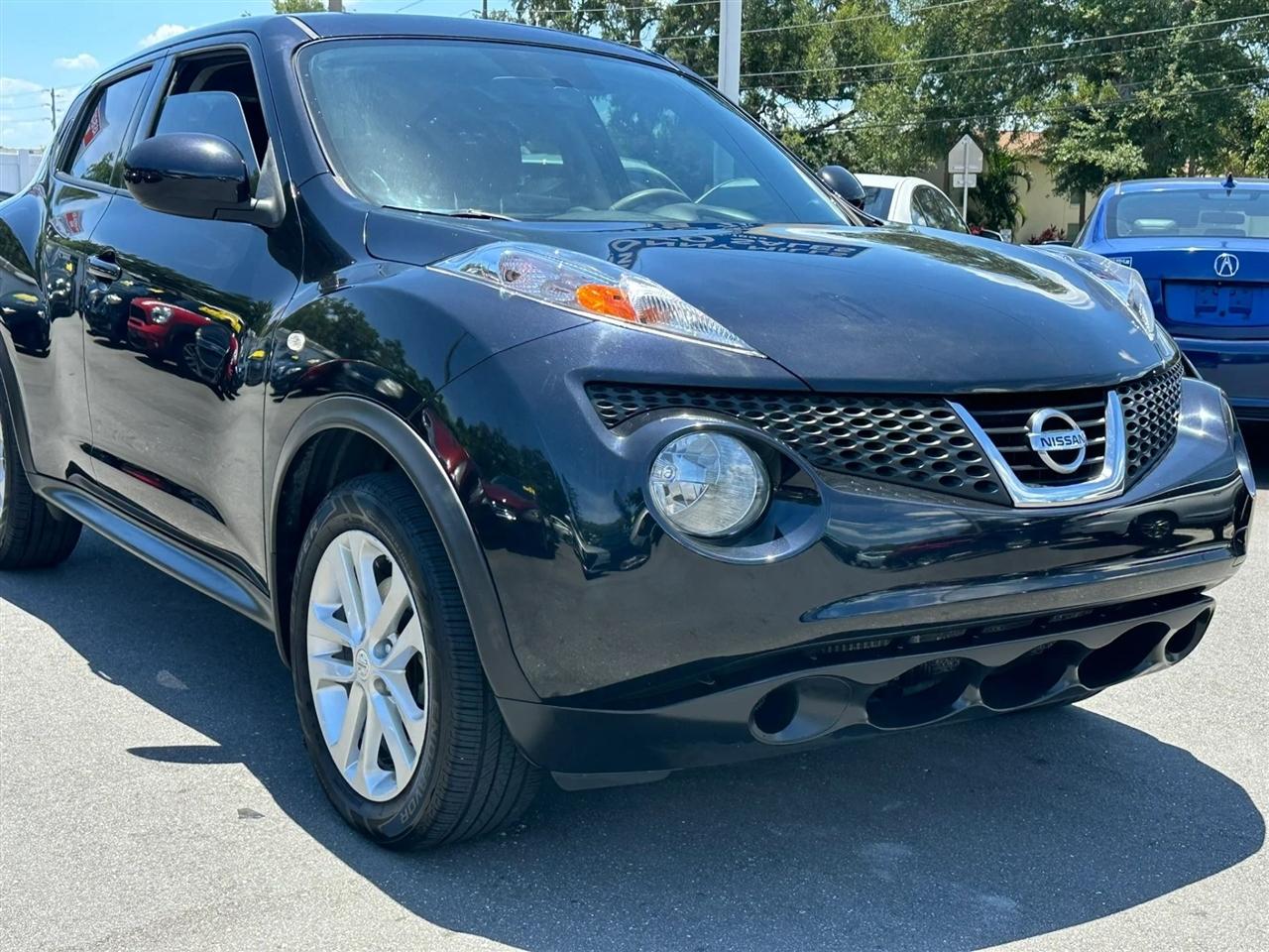 Nissan Juke 5dr Wgn CVT S FWD 2014