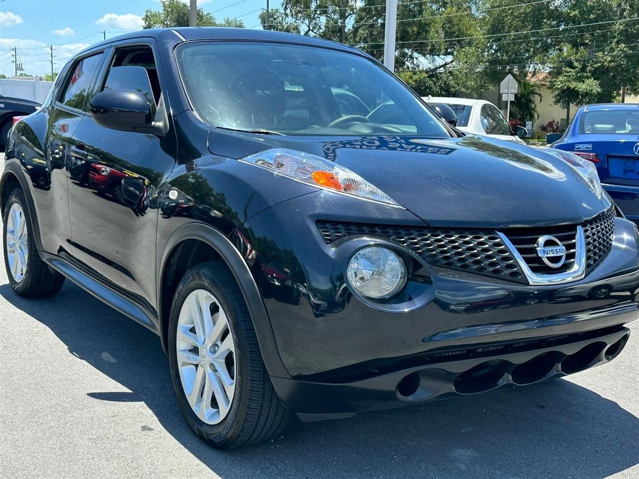 Nissan Juke 5dr Wgn CVT S FWD 2014
