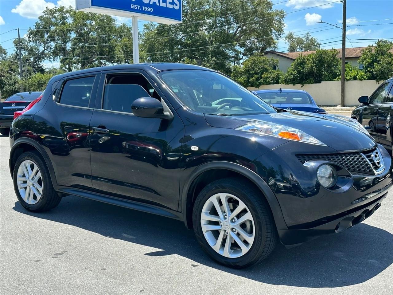 Nissan Juke 5dr Wgn CVT S FWD 2014