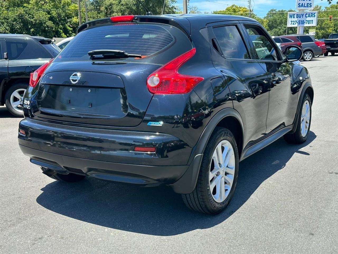 Nissan Juke 5dr Wgn CVT S FWD 2014