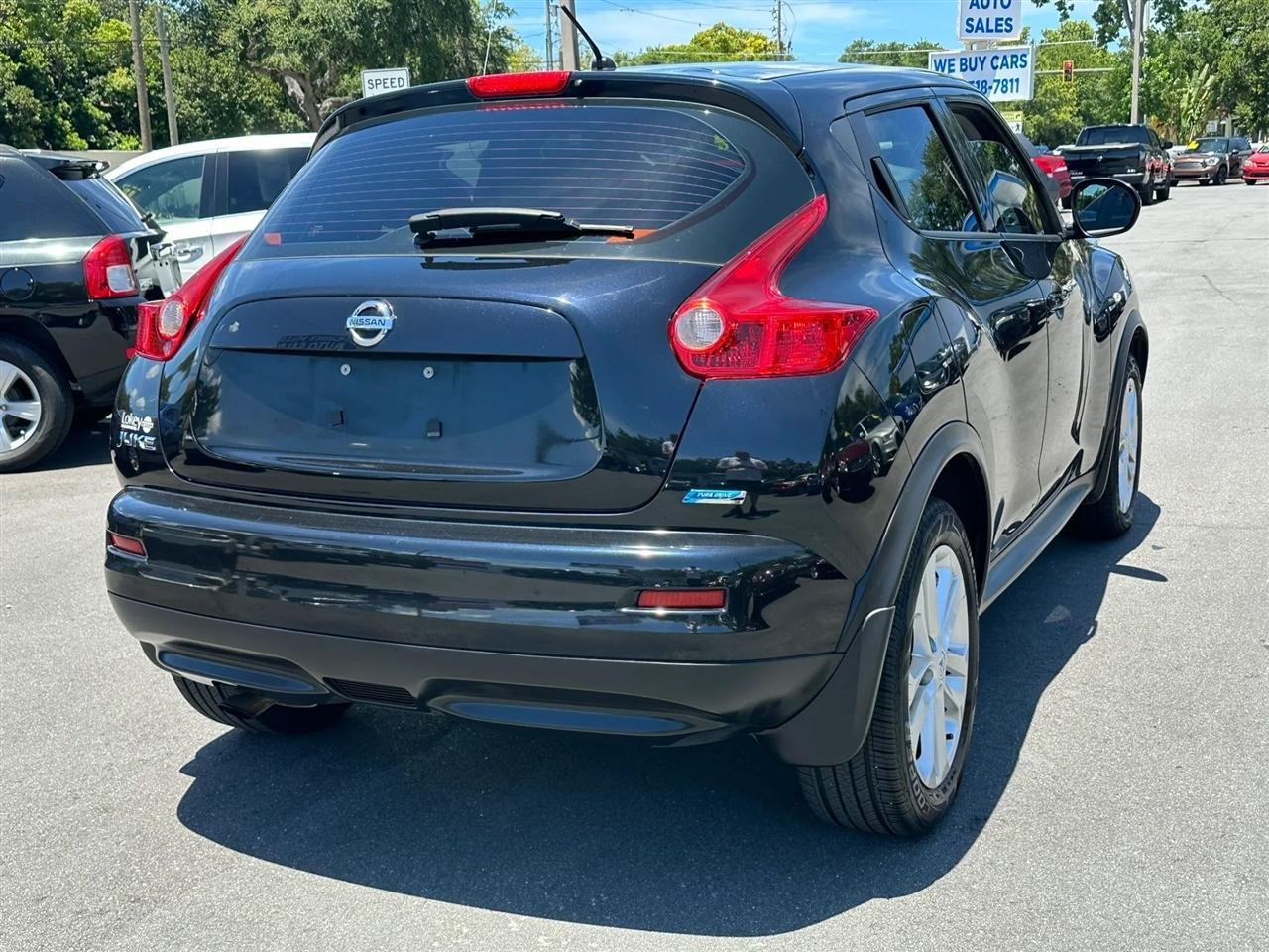 Nissan Juke 5dr Wgn CVT S FWD 2014