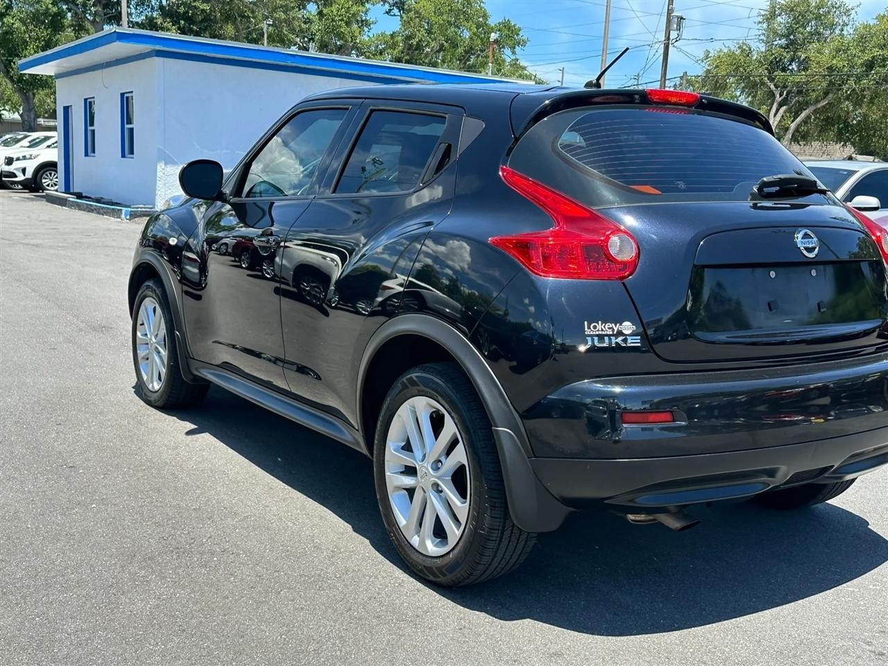 Nissan Juke 5dr Wgn CVT S FWD 2014