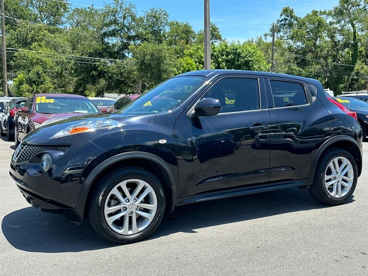 Nissan Juke 5dr Wgn CVT S FWD 2014