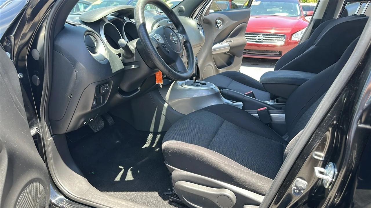 Nissan Juke 5dr Wgn CVT S FWD 2014