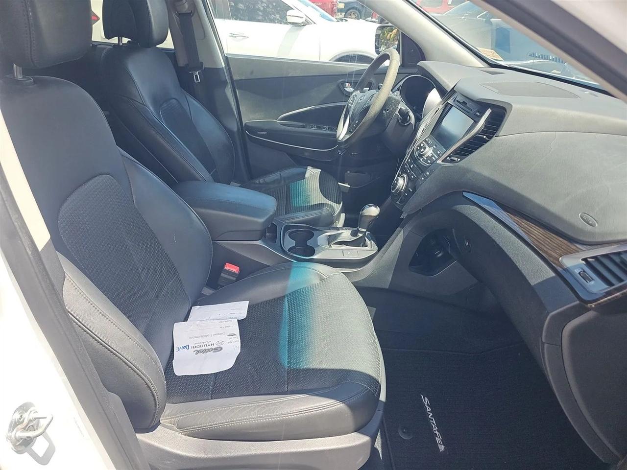 Hyundai Santa Fe FWD 4dr 2.0T Sport 2013