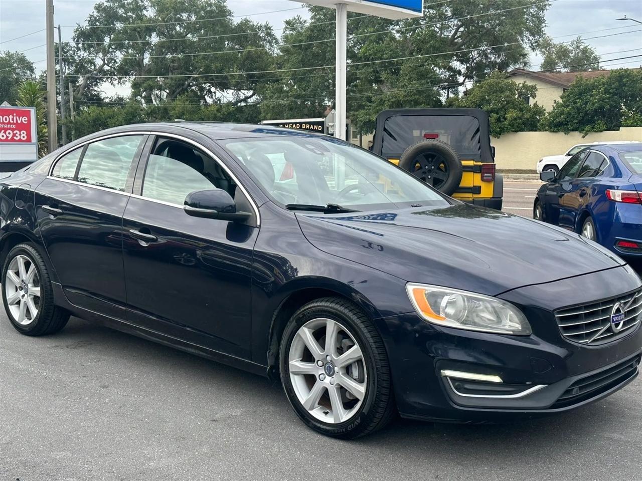 Volvo S60 4dr Sdn T5 Premier AWD 2016