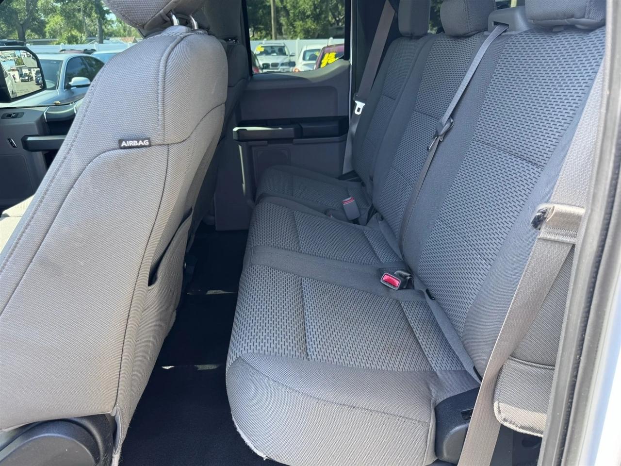 Ford F-150 Lariat 2WD SuperCab 8' Box 2017
