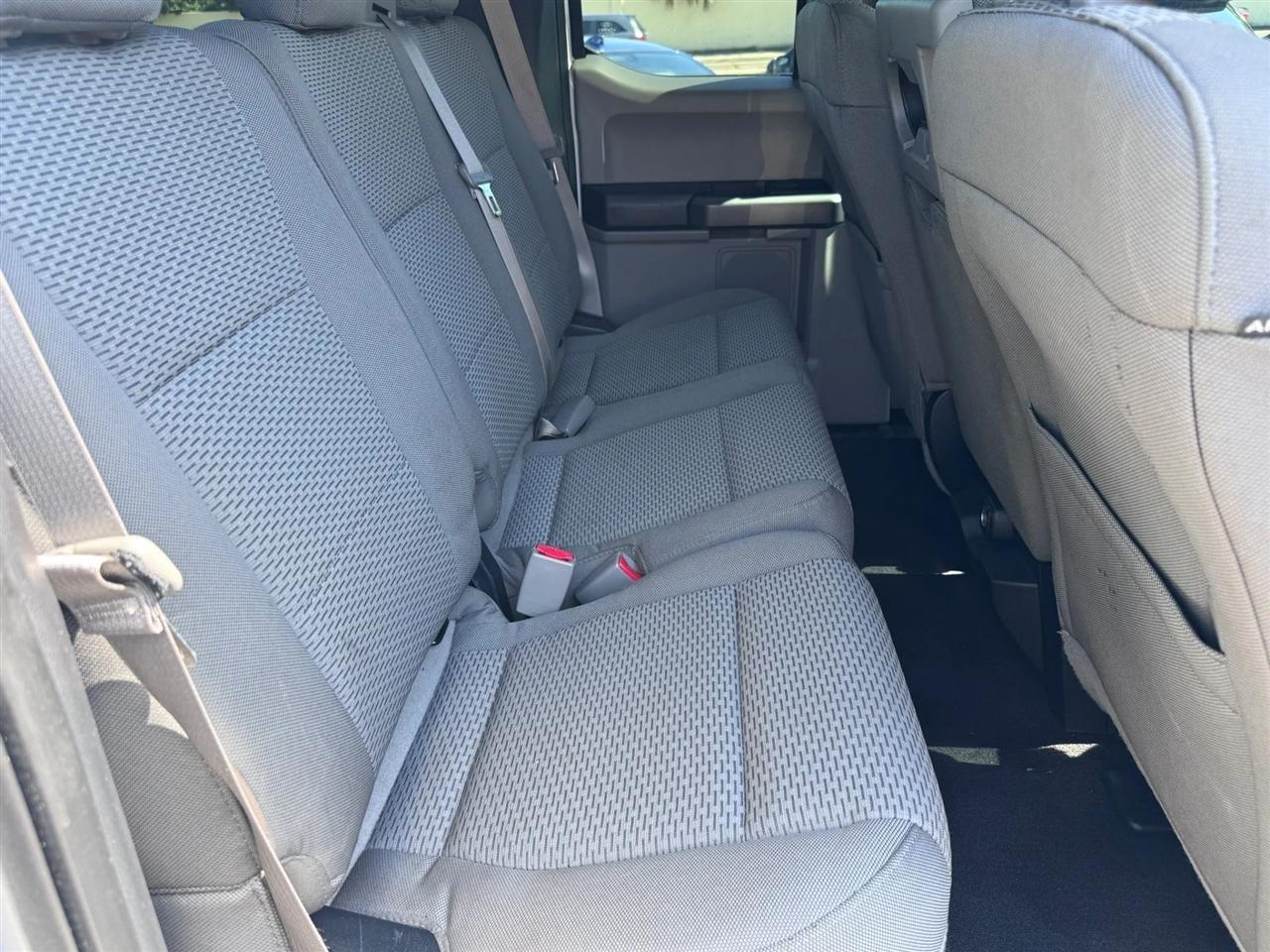 Ford F-150 Lariat 2WD SuperCab 8' Box 2017