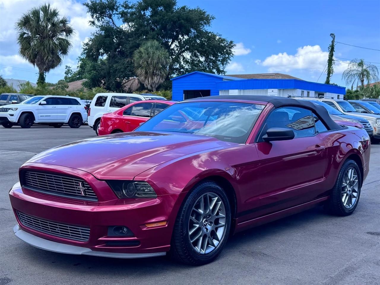 Ford Mustang 2dr Conv V6 2014
