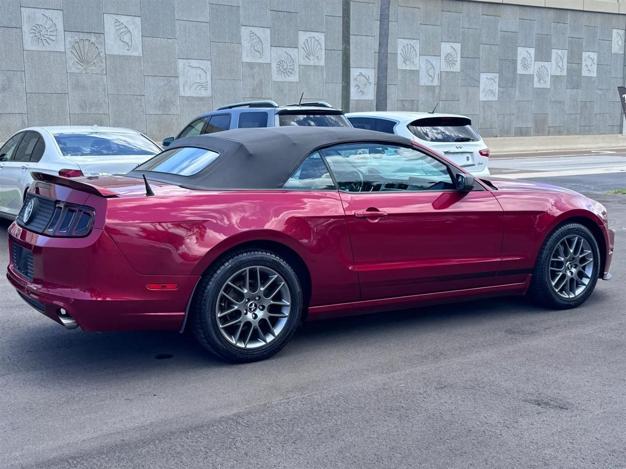 Ford Mustang 2dr Conv V6 2014