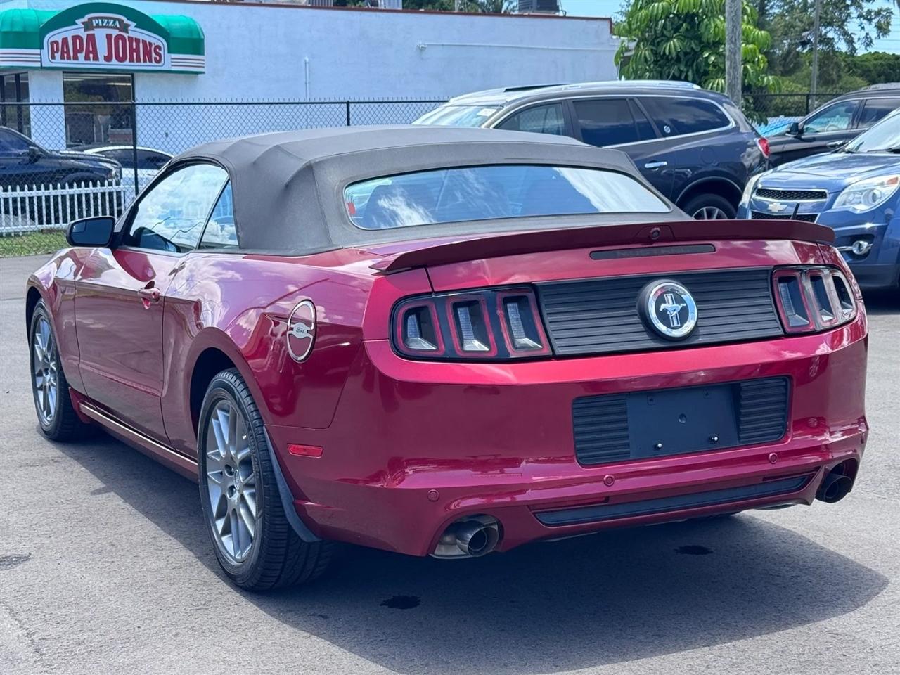 Ford Mustang 2dr Conv V6 2014