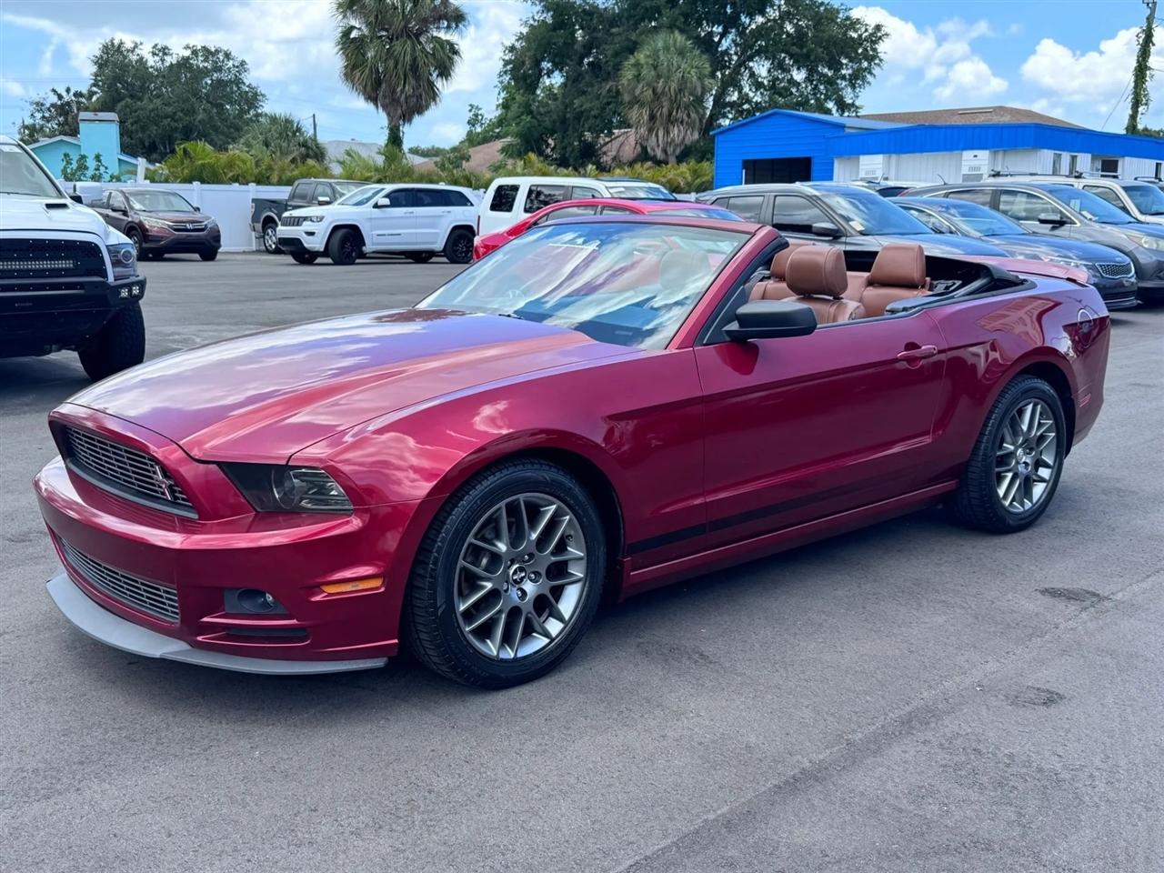 Ford Mustang 2dr Conv V6 2014