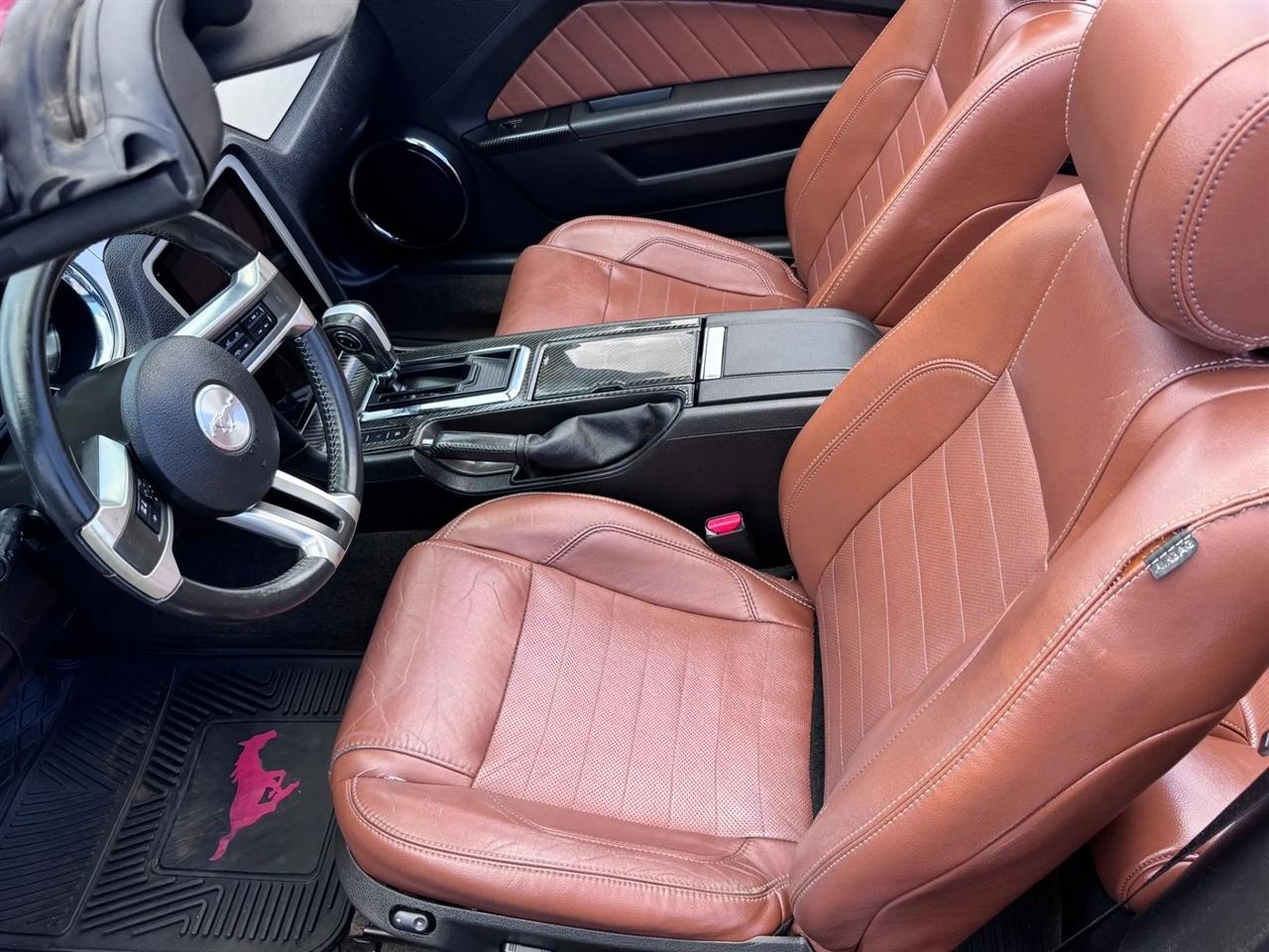 Ford Mustang 2dr Conv V6 2014