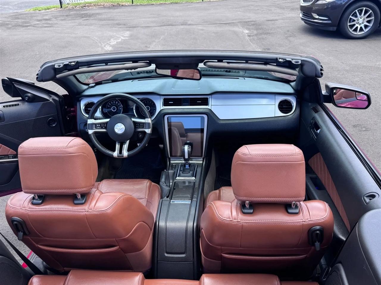 Ford Mustang 2dr Conv V6 2014