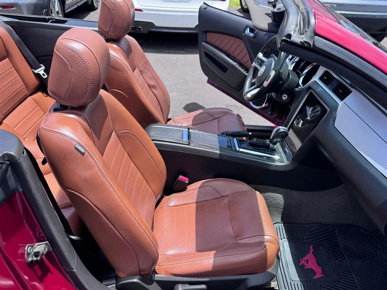 Ford Mustang 2dr Conv V6 2014