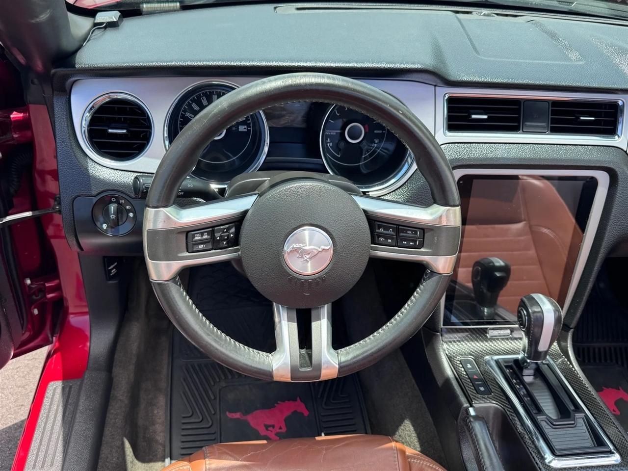 Ford Mustang 2dr Conv V6 2014