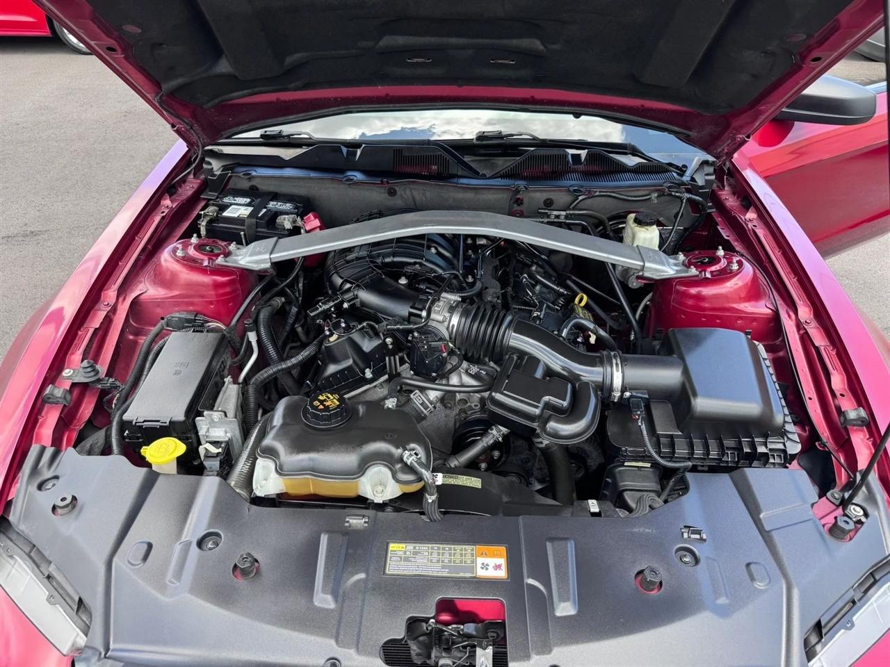 Ford Mustang 2dr Conv V6 2014