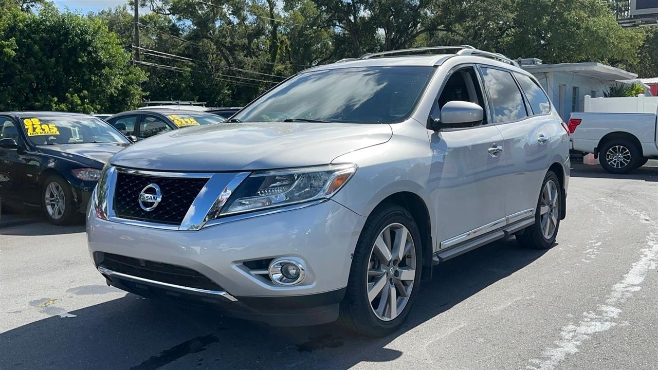 Nissan Pathfinder 2WD 4dr Platinum 2015