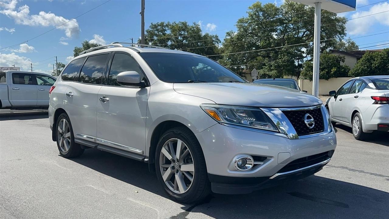 Nissan Pathfinder 2WD 4dr Platinum 2015