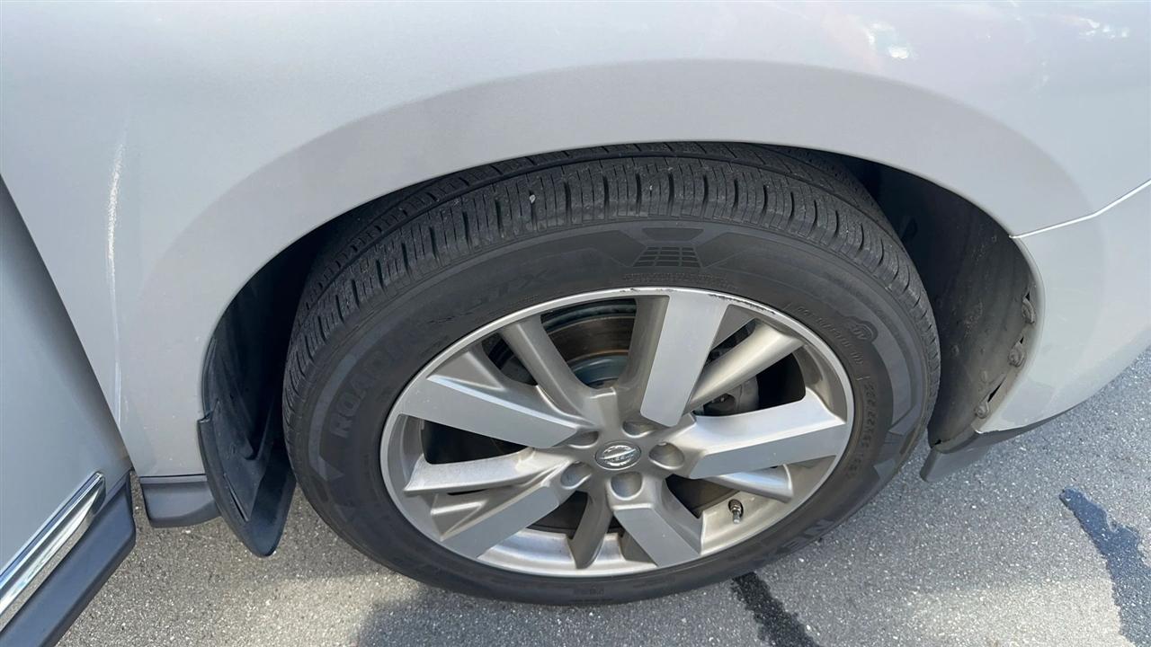 Nissan Pathfinder 2WD 4dr Platinum 2015