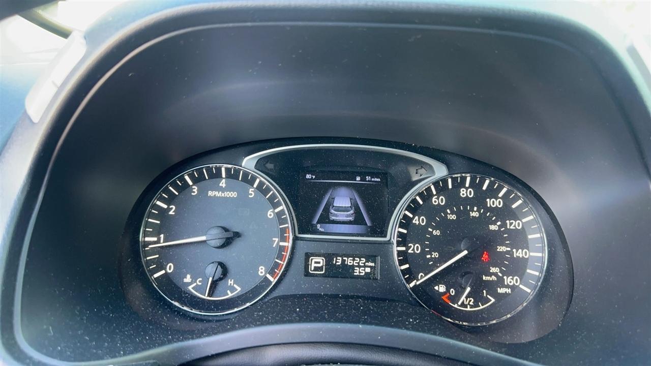 Nissan Pathfinder 2WD 4dr Platinum 2015