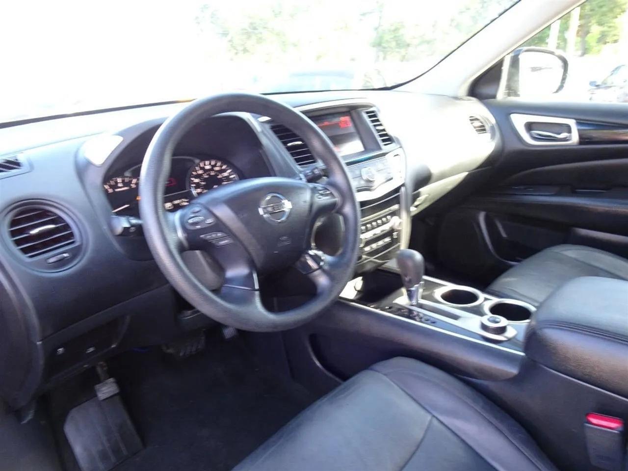 Nissan Pathfinder 4WD 4dr S 2015