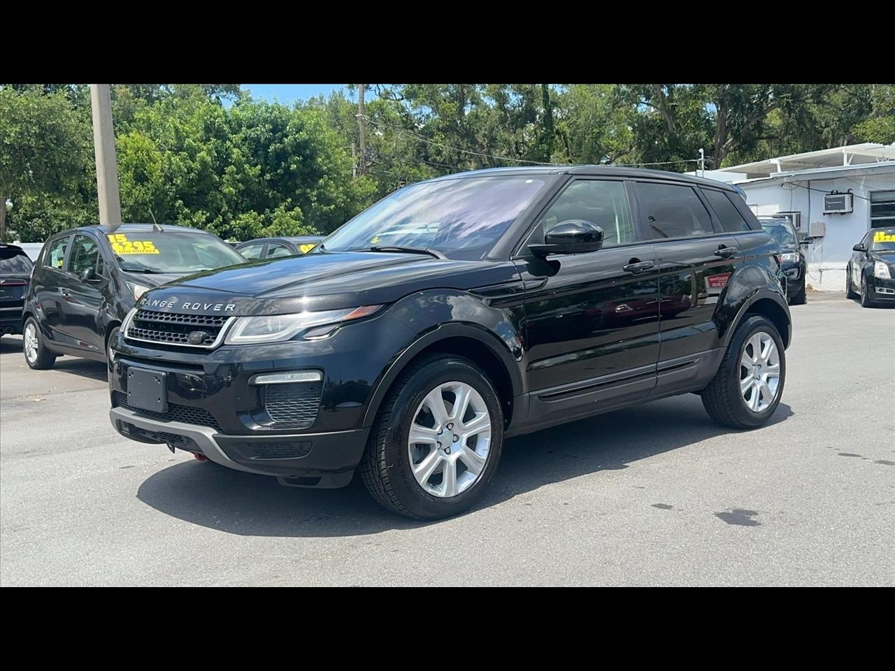 Land Rover Range Rover Evoque 5 Door SE 2017