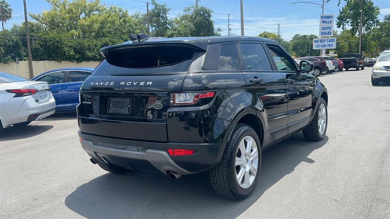 Land Rover Range Rover Evoque 5 Door SE 2017