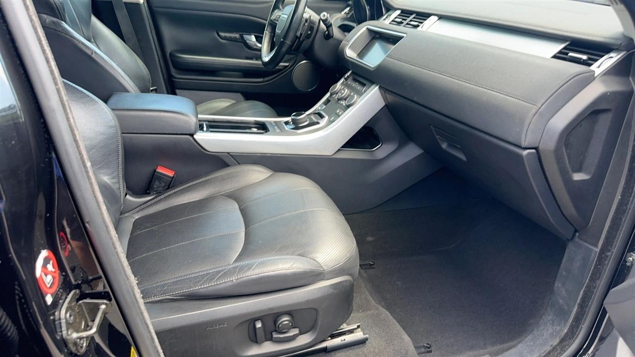 Land Rover Range Rover Evoque 5 Door SE 2017