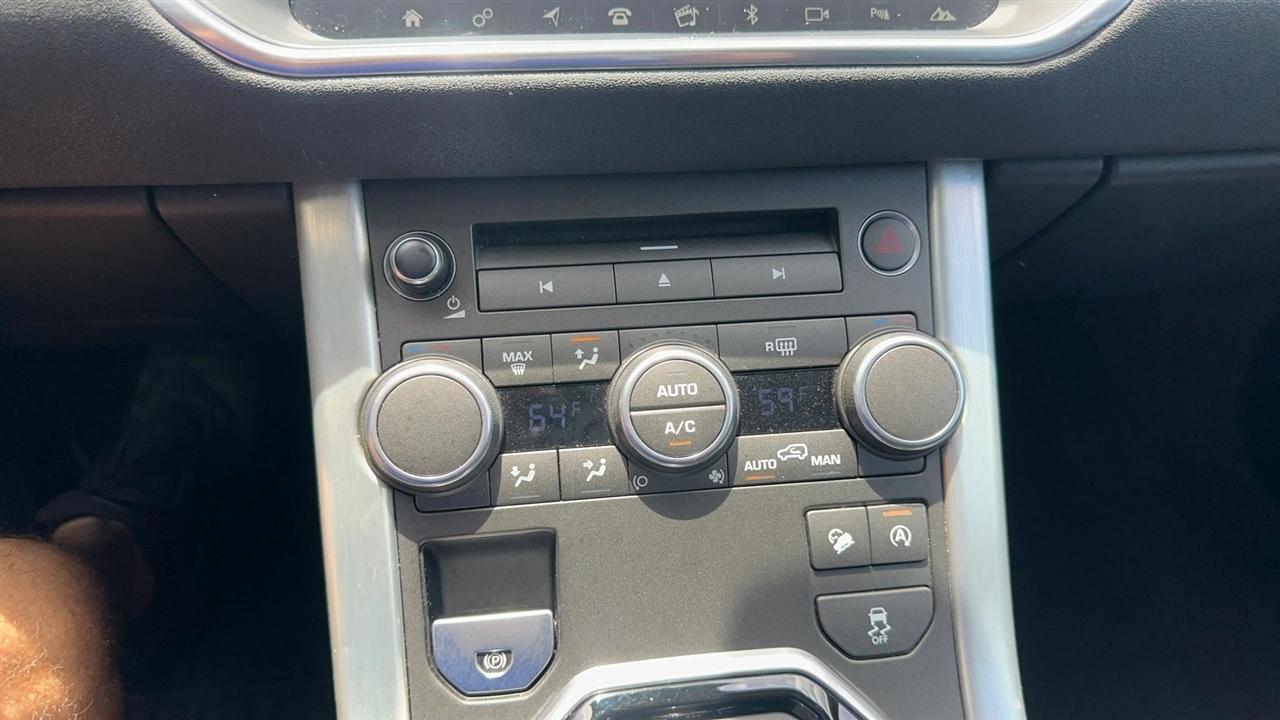 Land Rover Range Rover Evoque 5 Door SE 2017