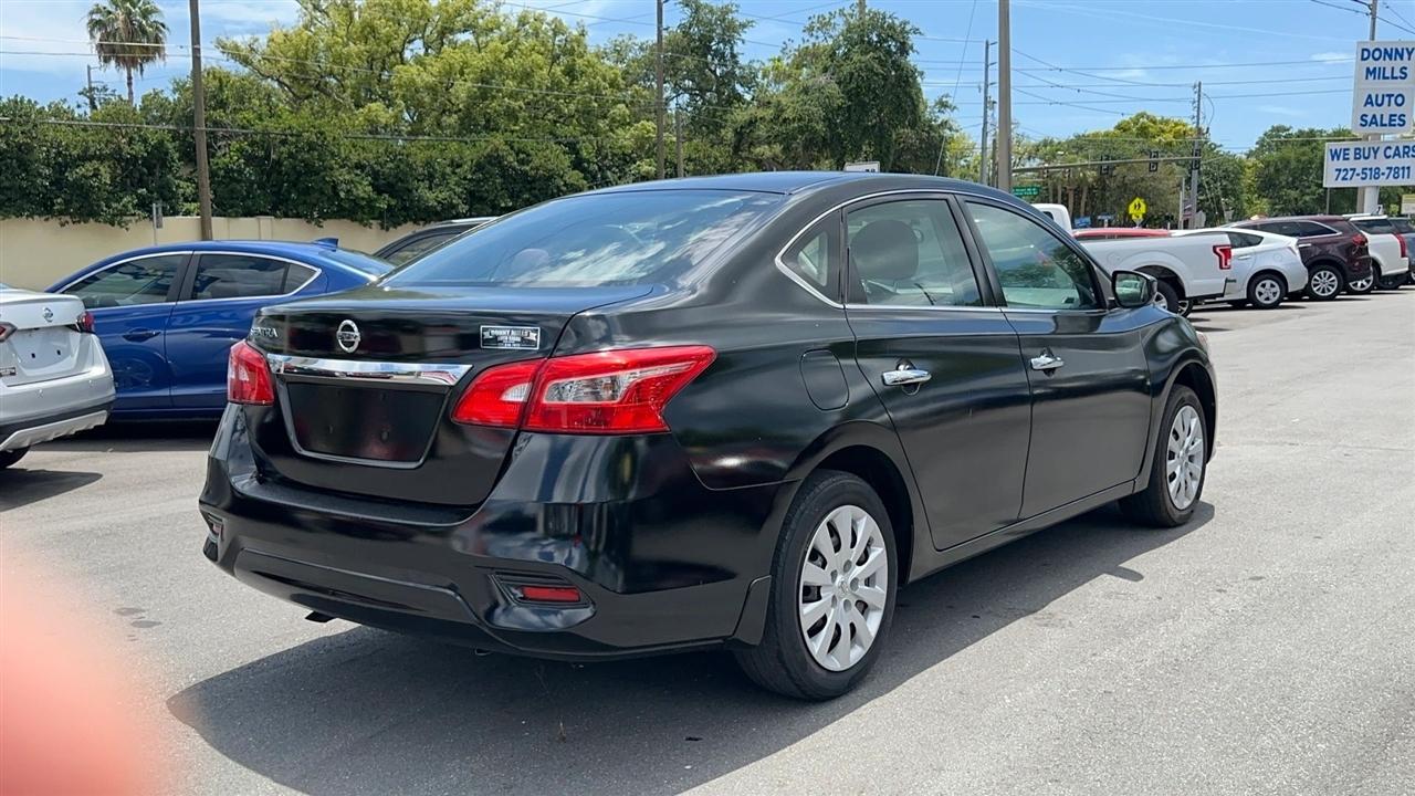 Nissan Sentra S CVT 2017