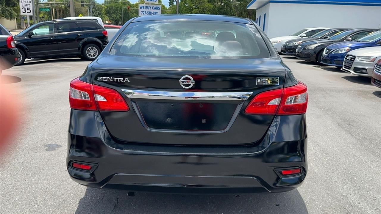 Nissan Sentra S CVT 2017