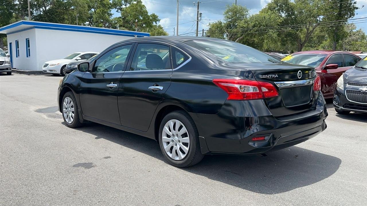 Nissan Sentra S CVT 2017
