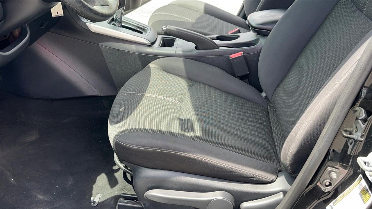 Nissan Sentra S CVT 2017