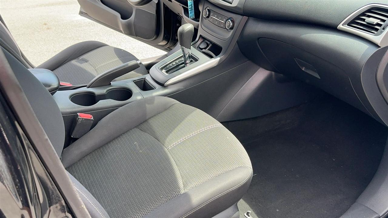Nissan Sentra S CVT 2017