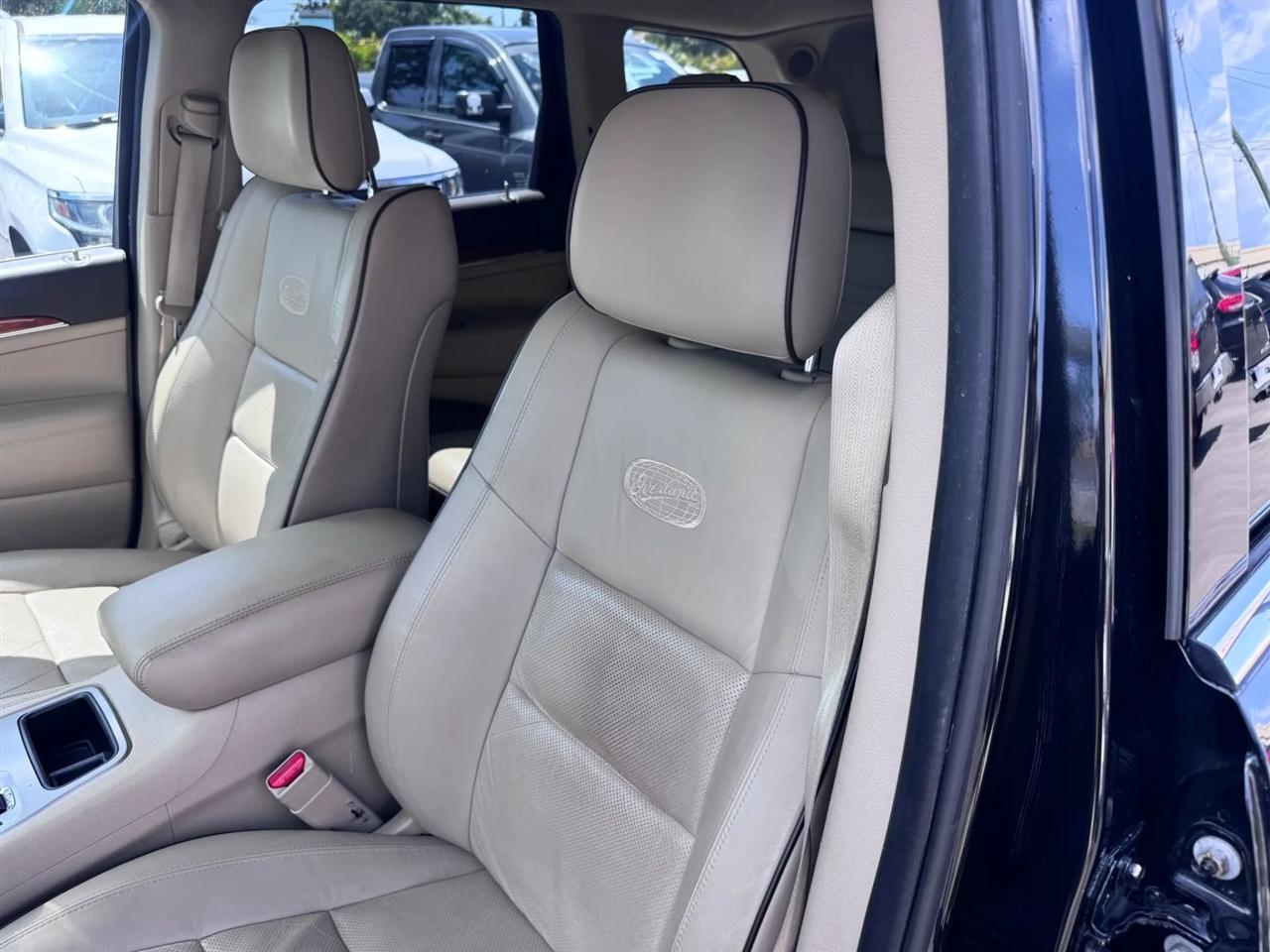 Jeep Grand Cherokee RWD 4dr Overland 2013