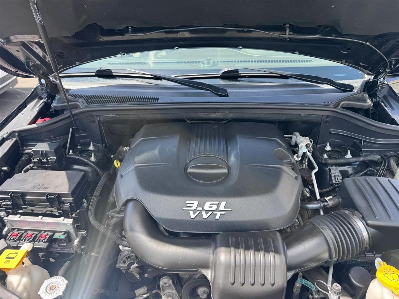 Jeep Grand Cherokee RWD 4dr Overland 2013