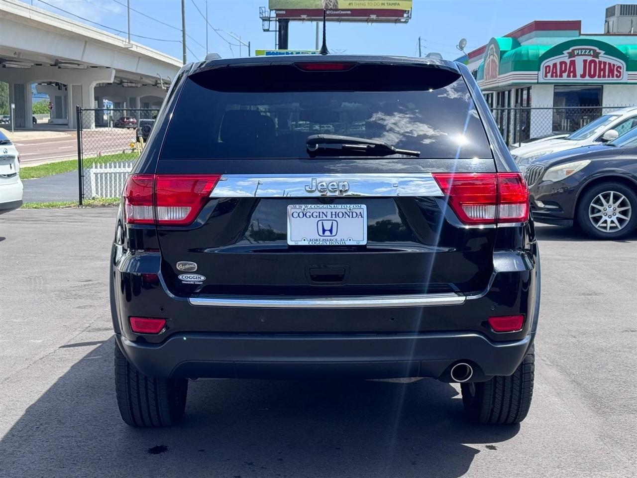 Jeep Grand Cherokee RWD 4dr Overland 2013