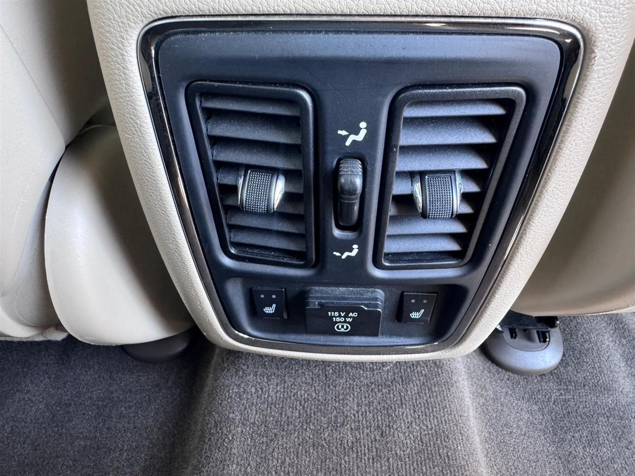 Jeep Grand Cherokee RWD 4dr Overland 2013