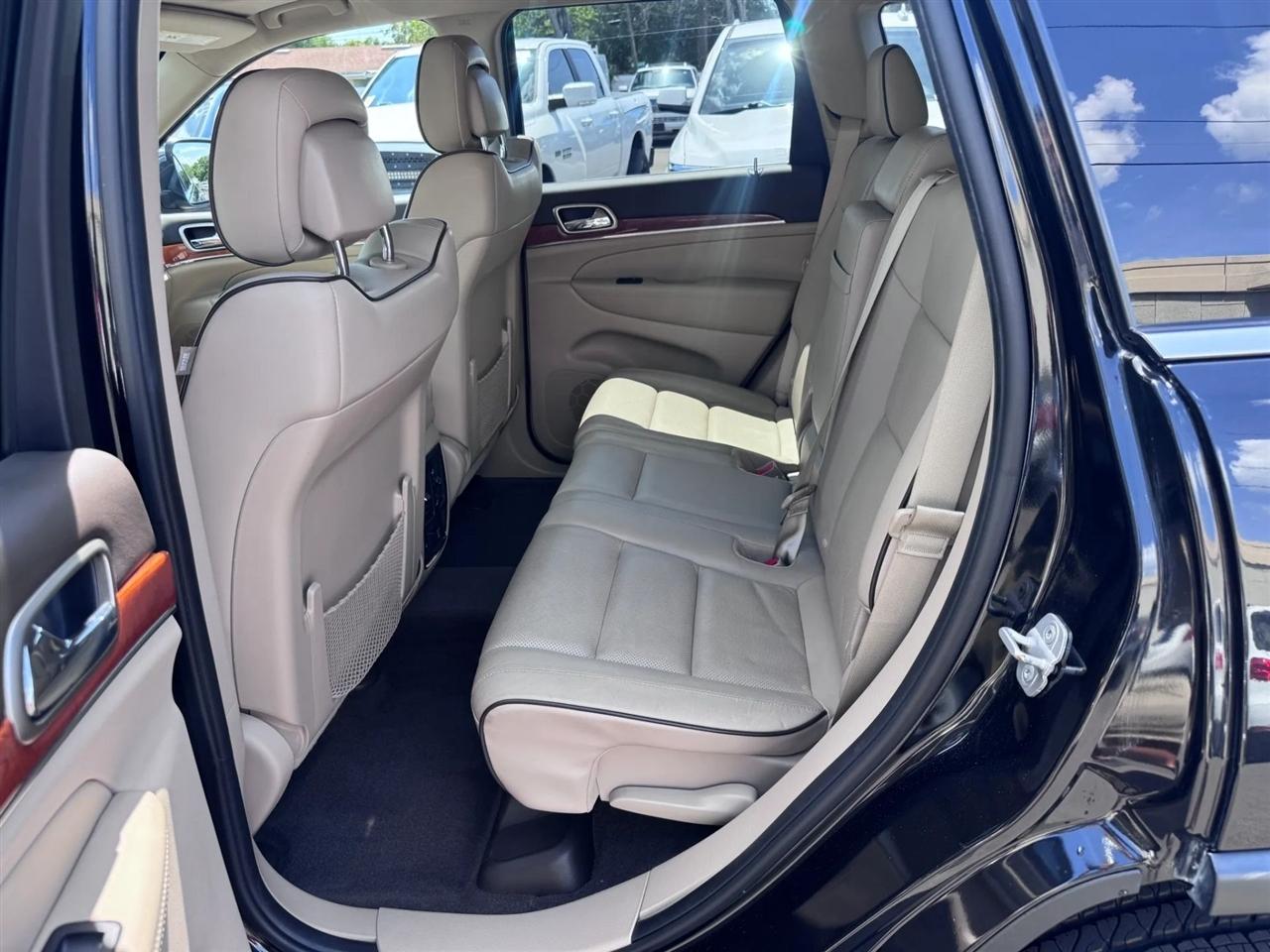 Jeep Grand Cherokee RWD 4dr Overland 2013