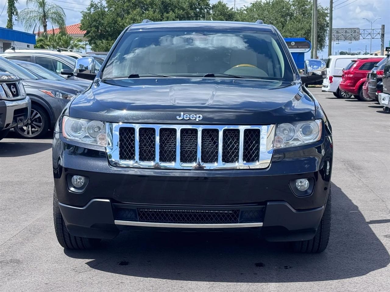 Jeep Grand Cherokee RWD 4dr Overland 2013