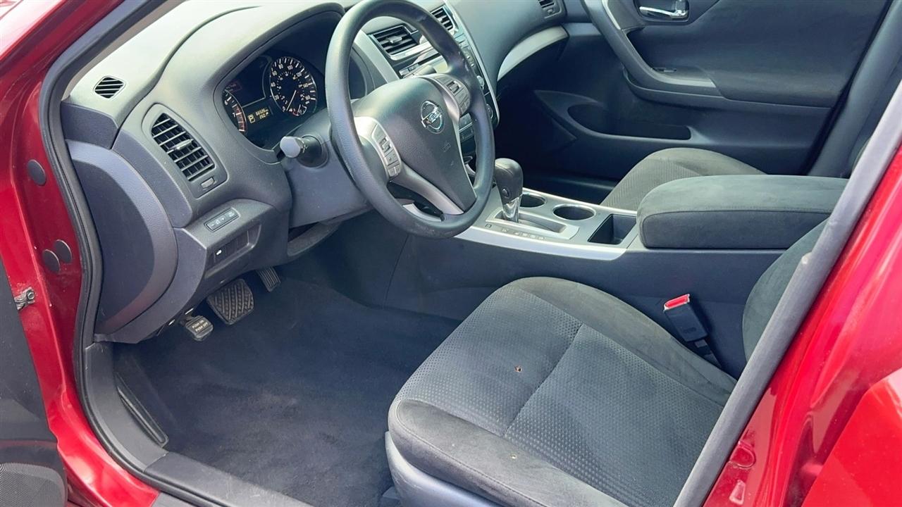Nissan Altima 4dr Sdn I4 2.5 S 2015