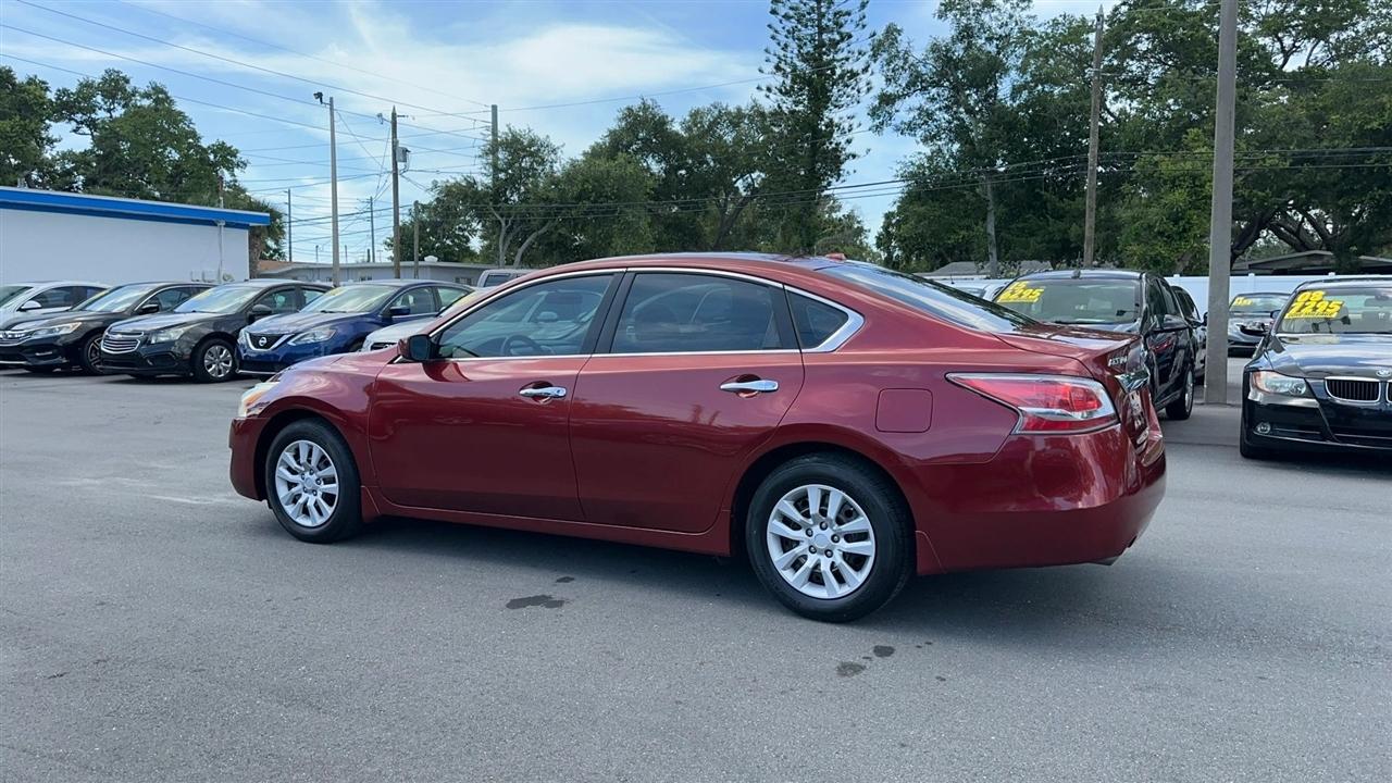 Nissan Altima 4dr Sdn I4 2.5 S 2015