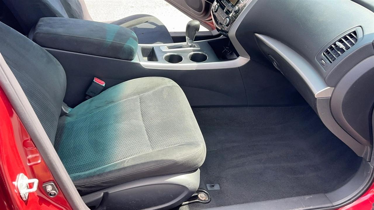 Nissan Altima 4dr Sdn I4 2.5 S 2015