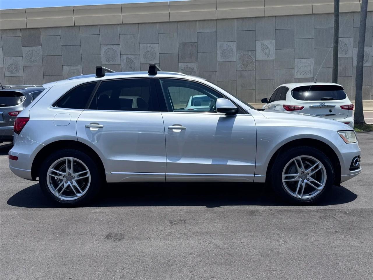 Audi Q5 quattro 4dr 2.0T Premium Plus 2013